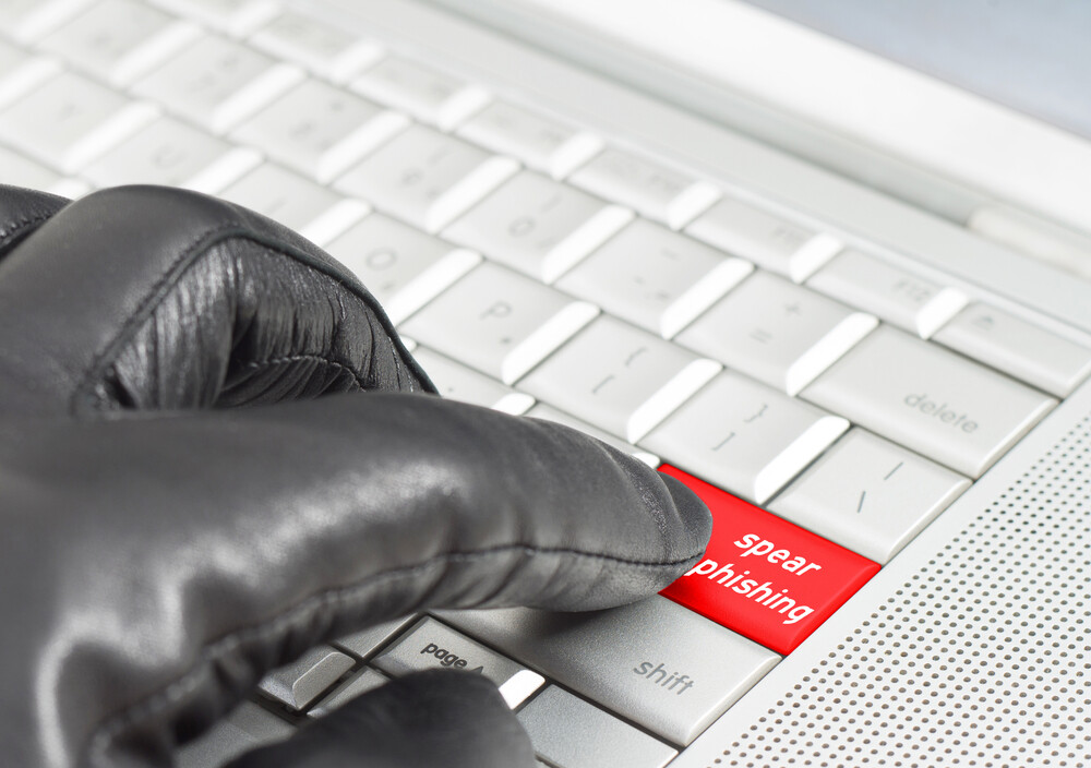 Spear phishing: cómo detectar esta amenaza digital y protegerte de ella
