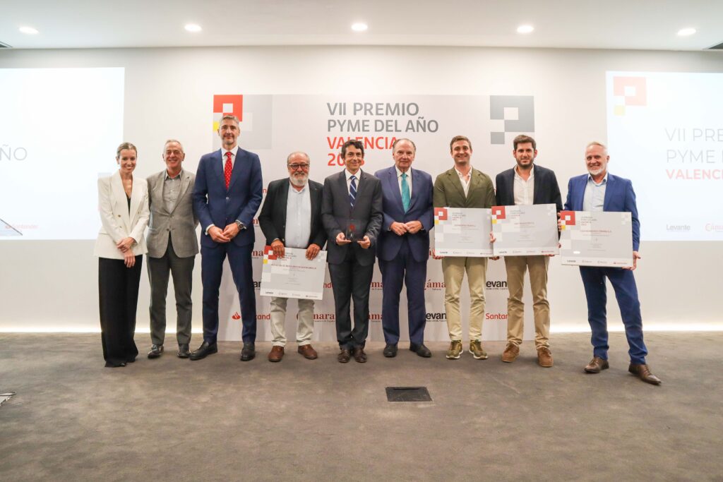 Premios Pyme del Año 2023 Valencia: Casas Inhaus.